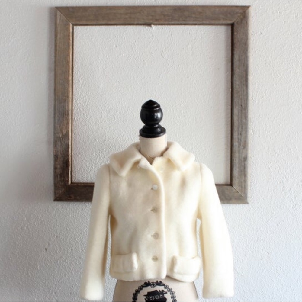 1950's Vintage Cream Faux Fur Cropped Jacket